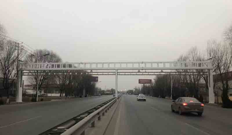 普洱公路限高杆